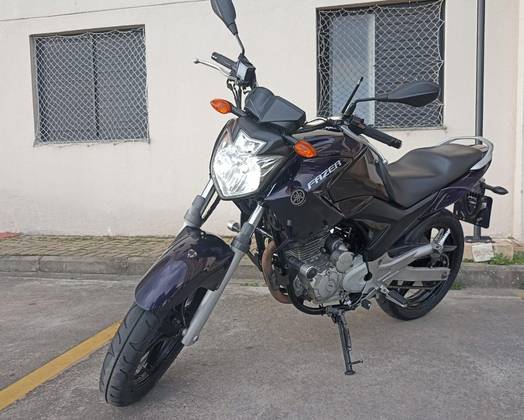 YAMAHA YS 250 FAZER YAMAHA YS 250 FAZER